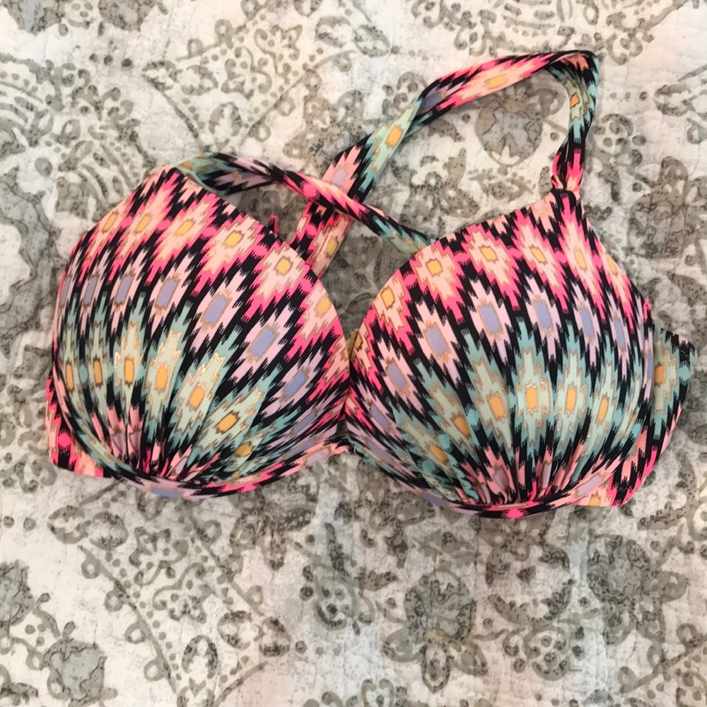 32dd VS ultimate push-up swim top 32dd
